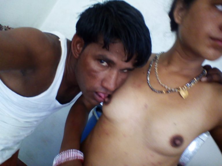 Dehati Bhabhi sex pics